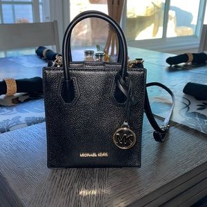 Michael Kors Mini Crossbody